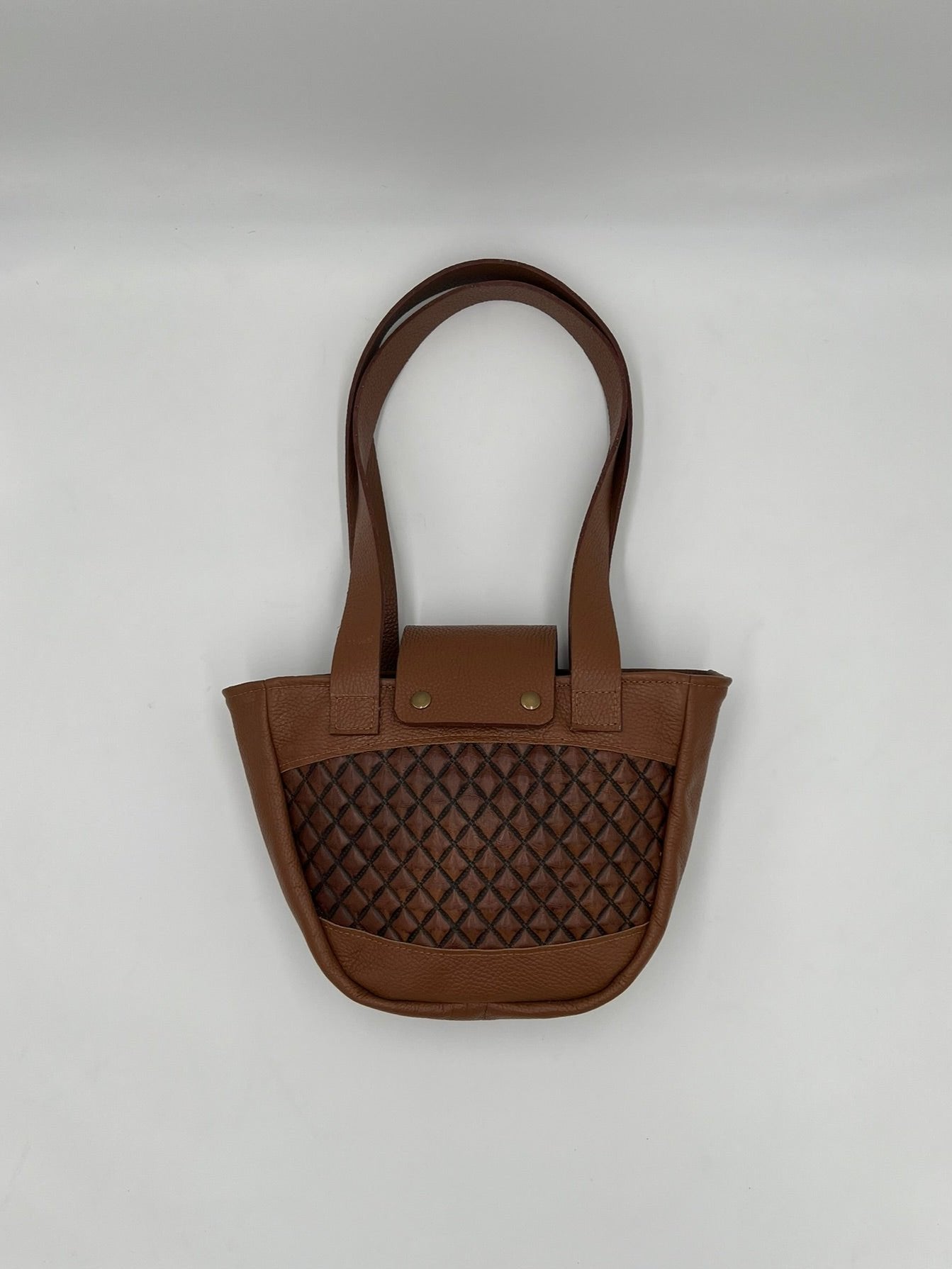 Small tote in Caramel leather with diamond embossed detail