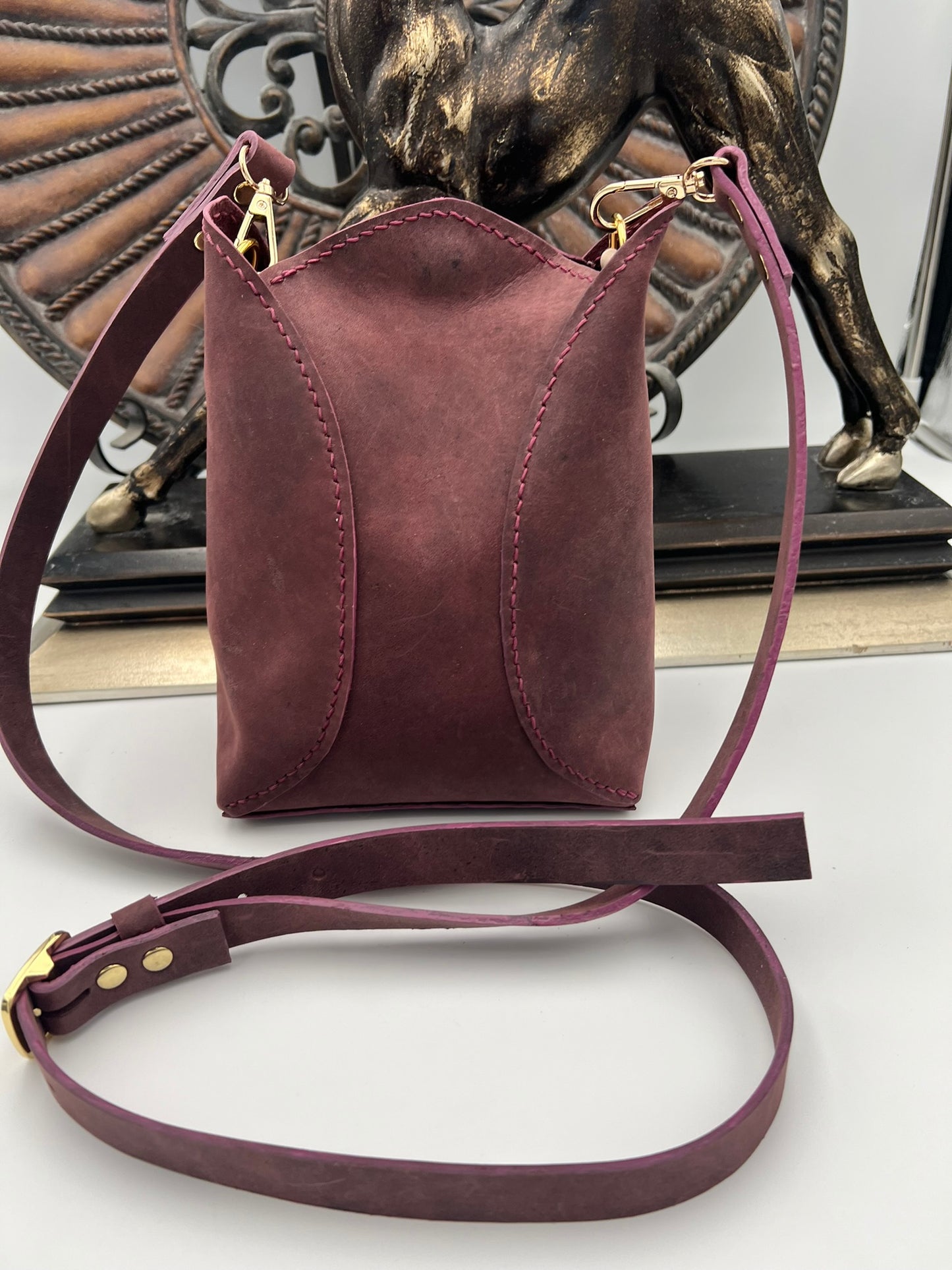 Crazy horse leather crossbody tulip bag